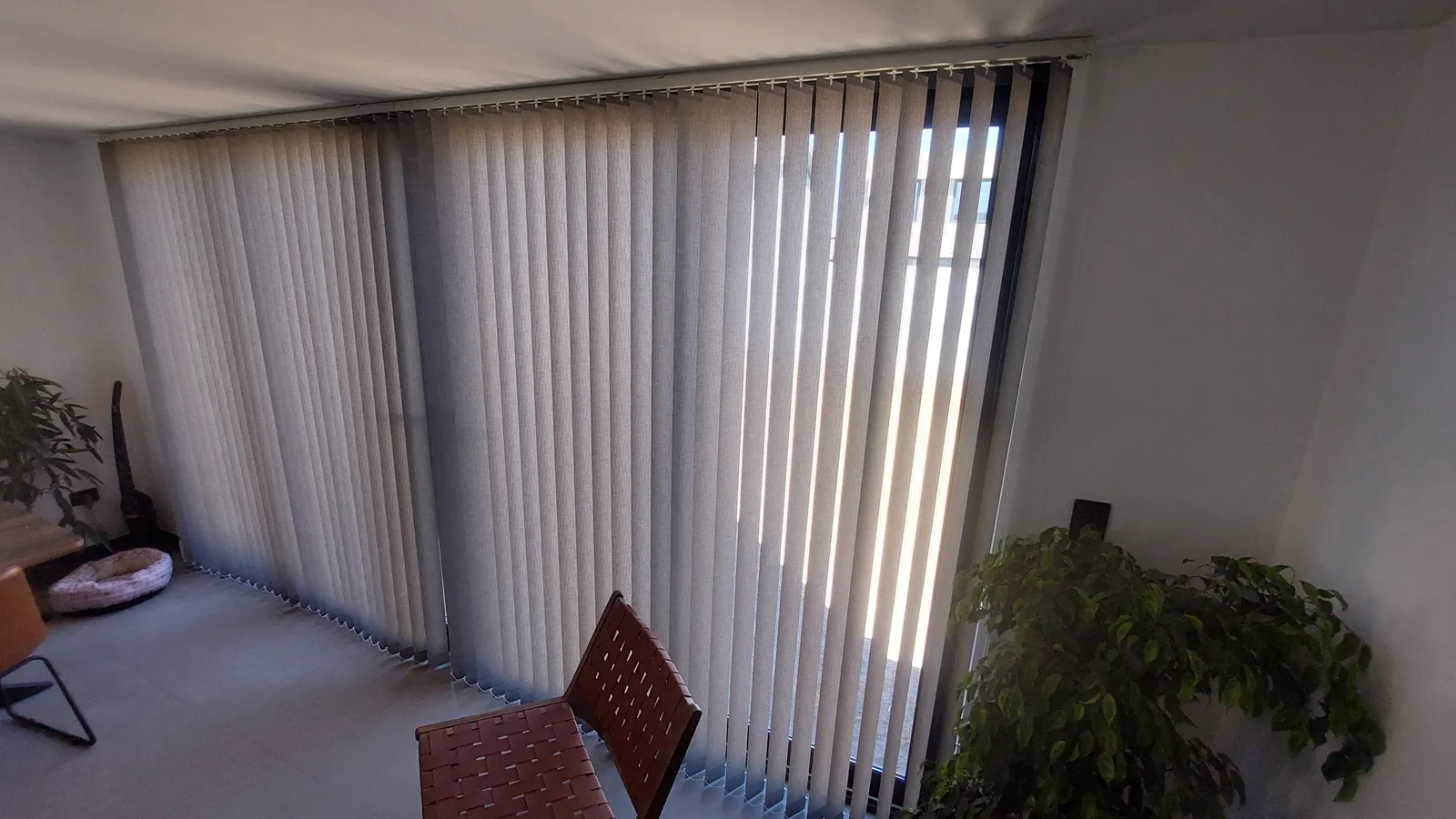 Cortina Vertical — proyecto Terrallet